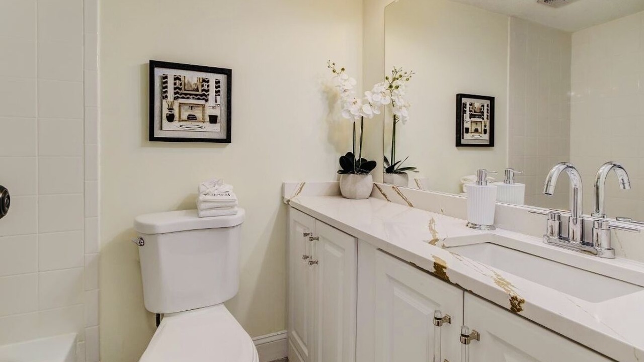 Photo of Bathroom in Aspen Hill