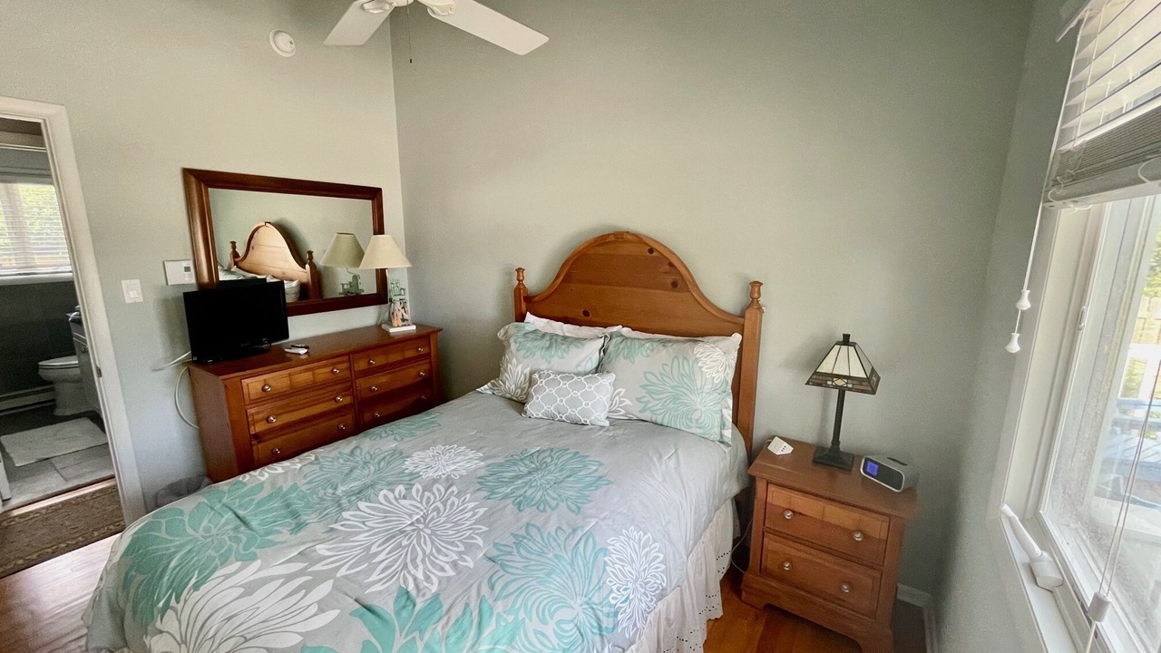 Photo of Bedroom in Barnegat Light