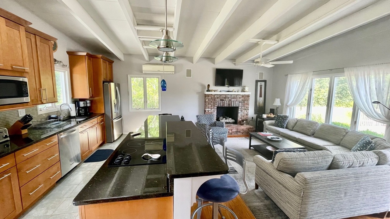Photo of Livingroom in Barnegat Light