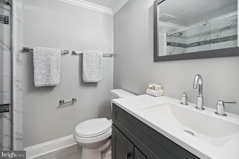 Photo of Bathroom in Forest Glen