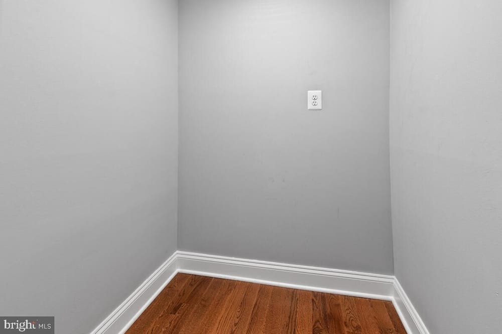 Photo of Others in Forest Glen