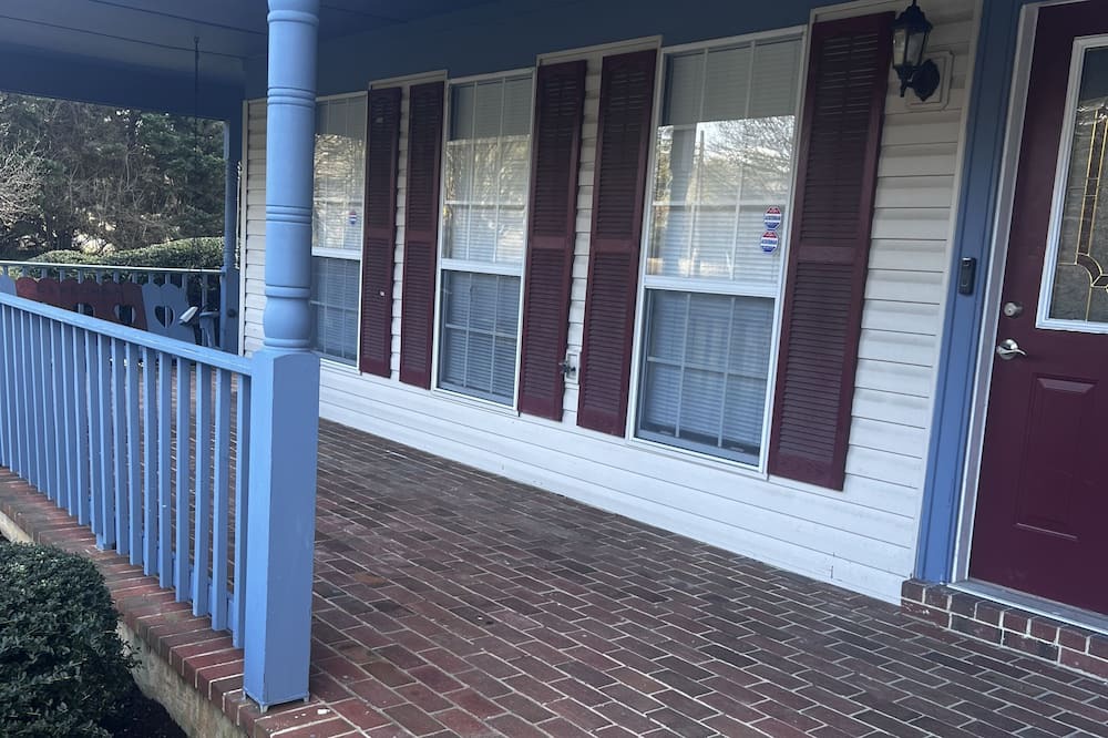 Photo of Outdoor in Rosaryville