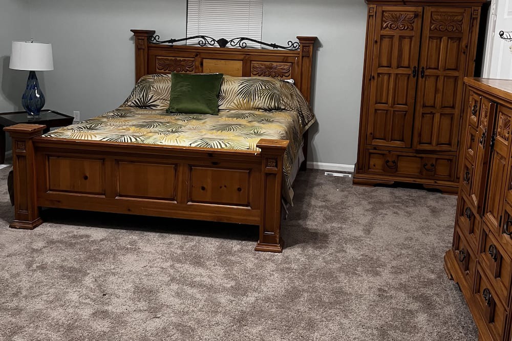 Photo of Bedroom in Rosaryville