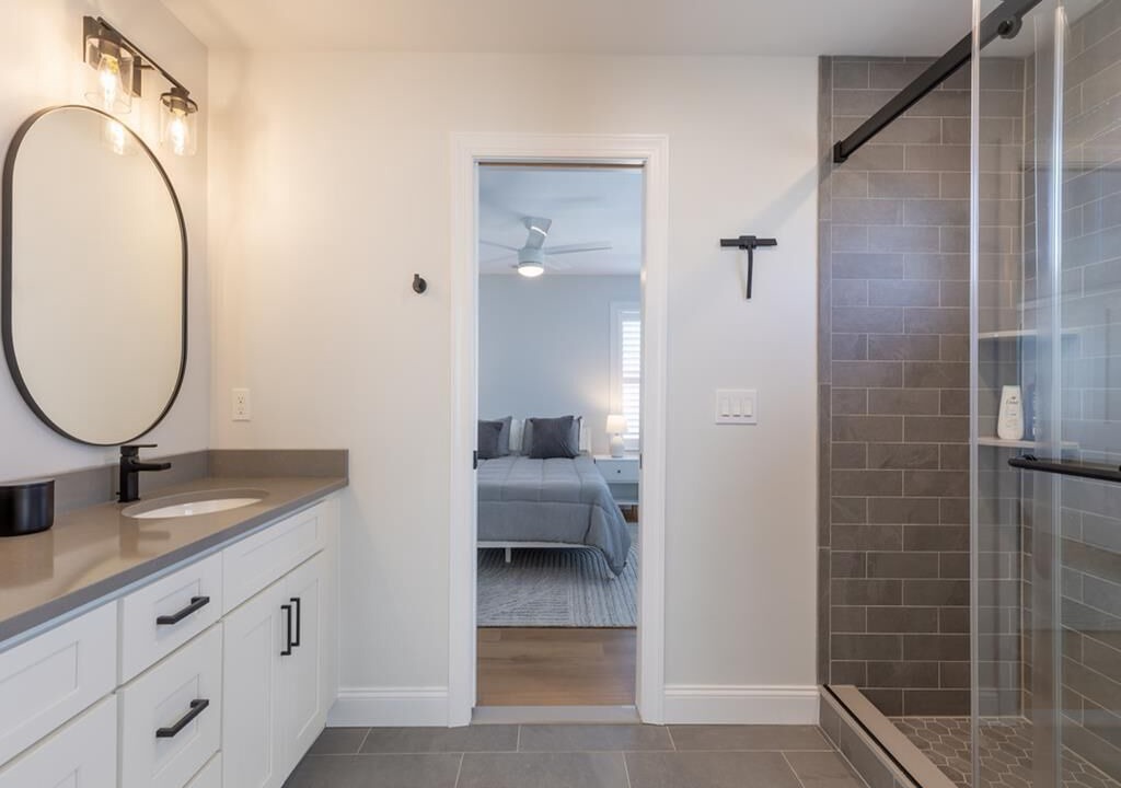 Photo of Bathroom in Admiral Estates