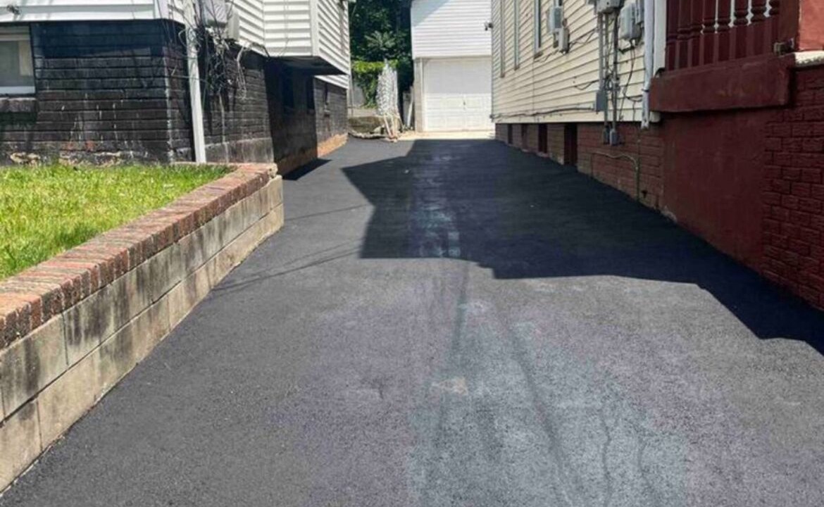 Photo of Outdoor in Hillside