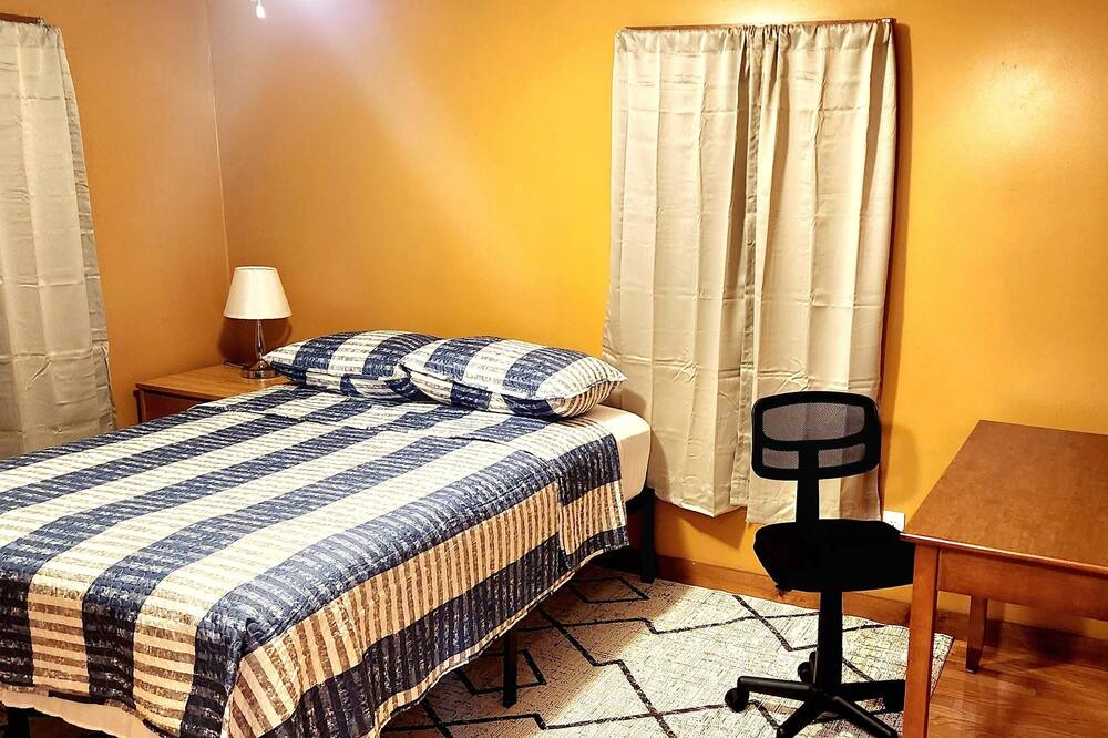 Photo of Bedroom in Cream Ridge