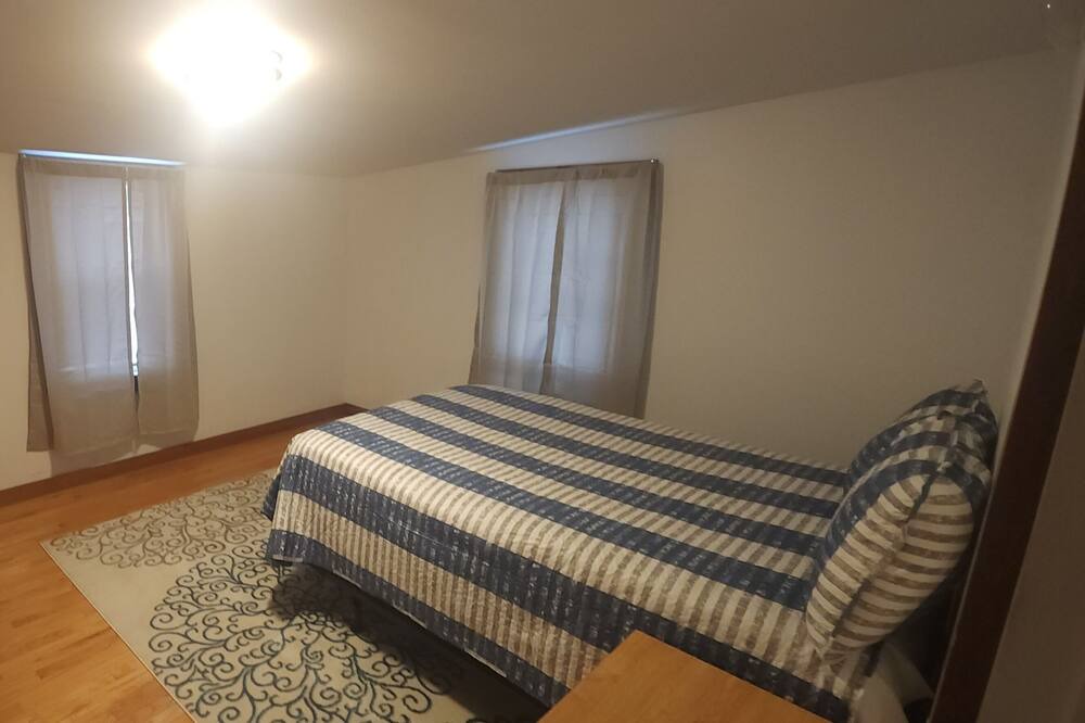 Photo of Bedroom in Cream Ridge
