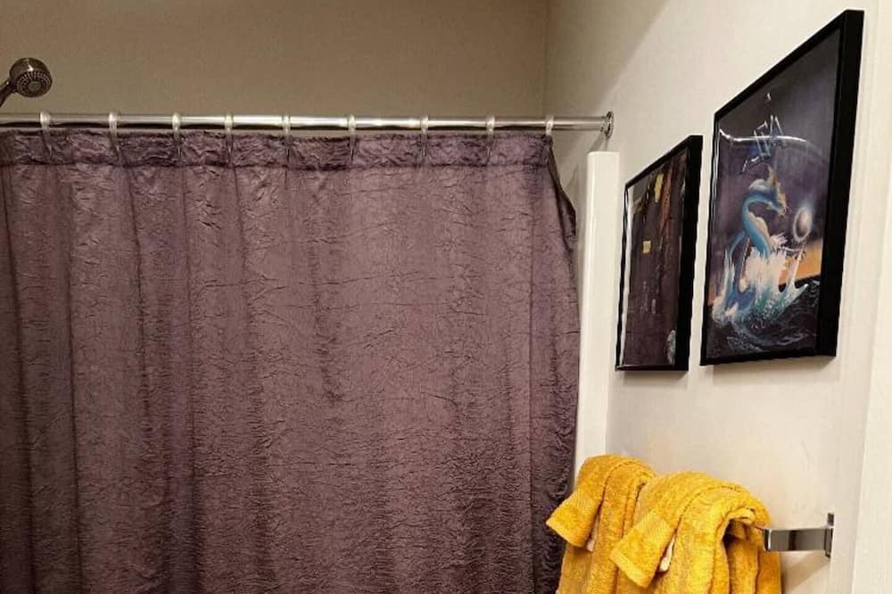 Photo of Bathroom in Boonsboro