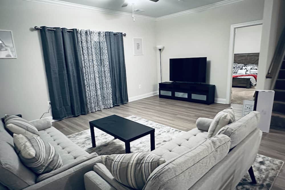 Photo of Livingroom in Hagerstown