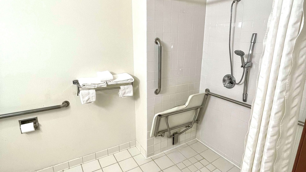 Photo of Bathroom in Prince Frederick