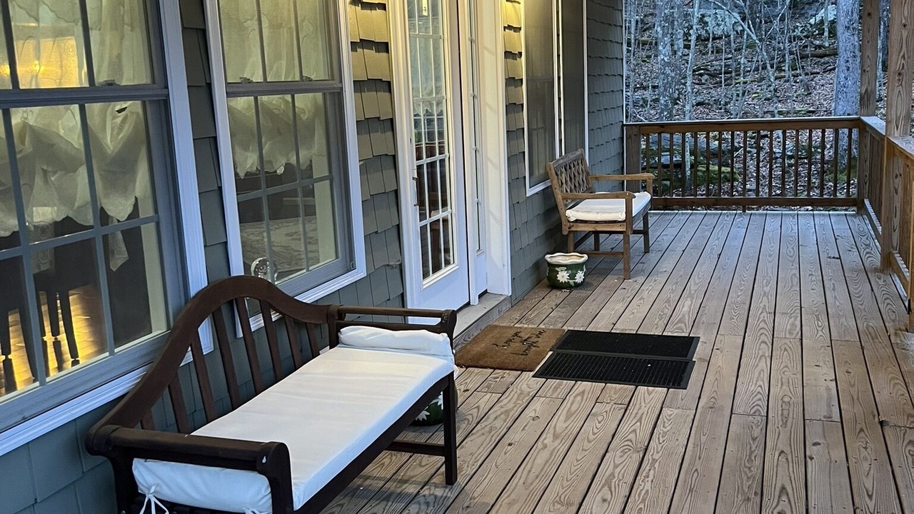 Photo of Patio Balcony in Rowland
