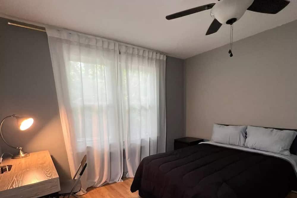 Photo of Bedroom in Steubenville