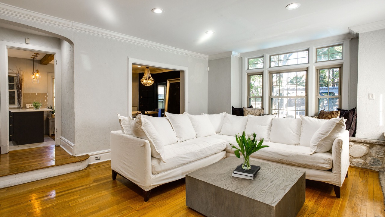 Photo of Livingroom in Weequahic