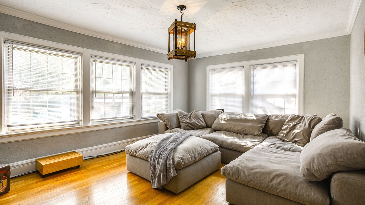 Photo of Livingroom in Weequahic