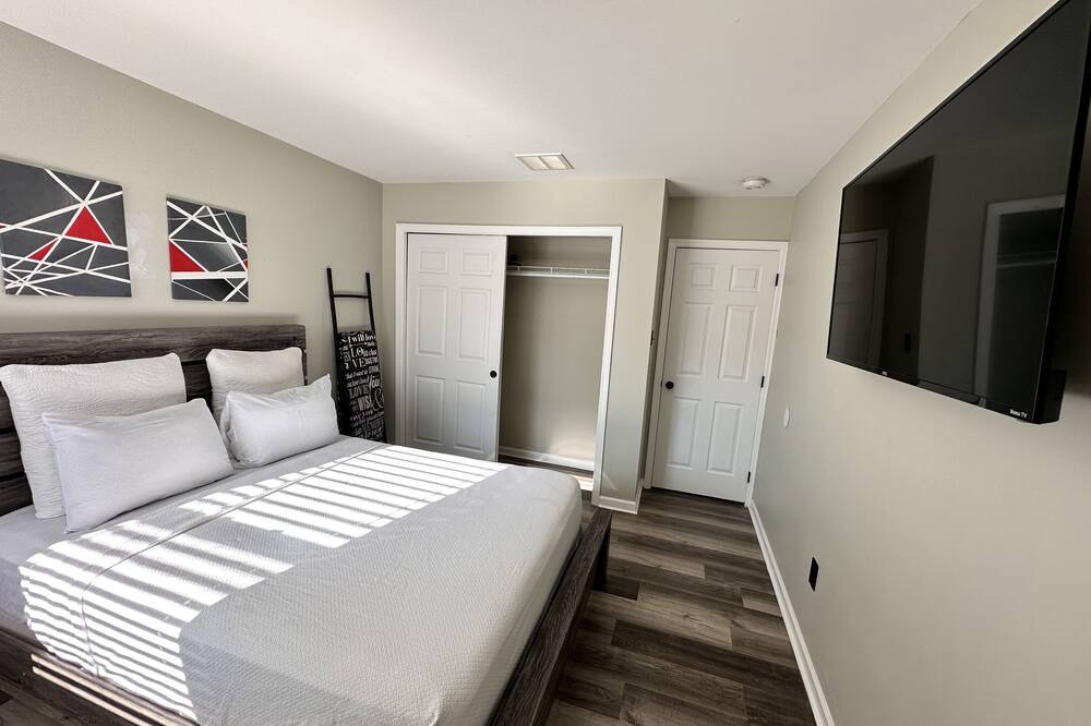 Photo of Bedroom in Grenloch