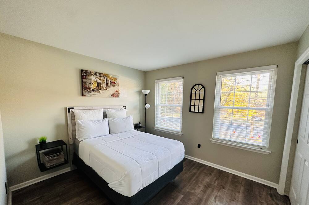Photo of Bedroom in Grenloch