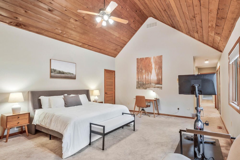 Photo of Bedroom in Severna Park