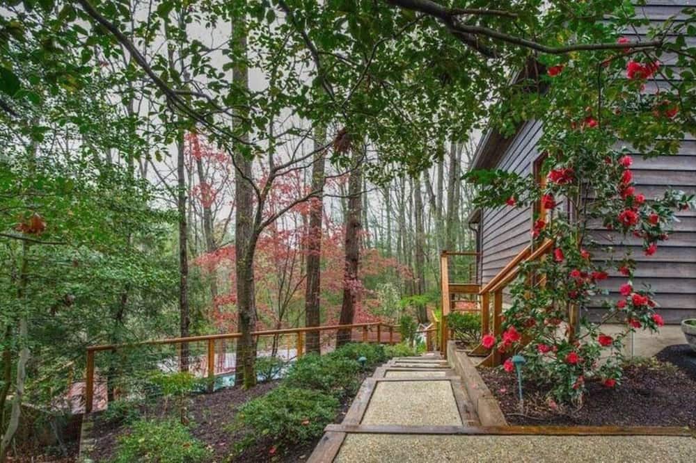 Photo of Outdoor in Severna Park
