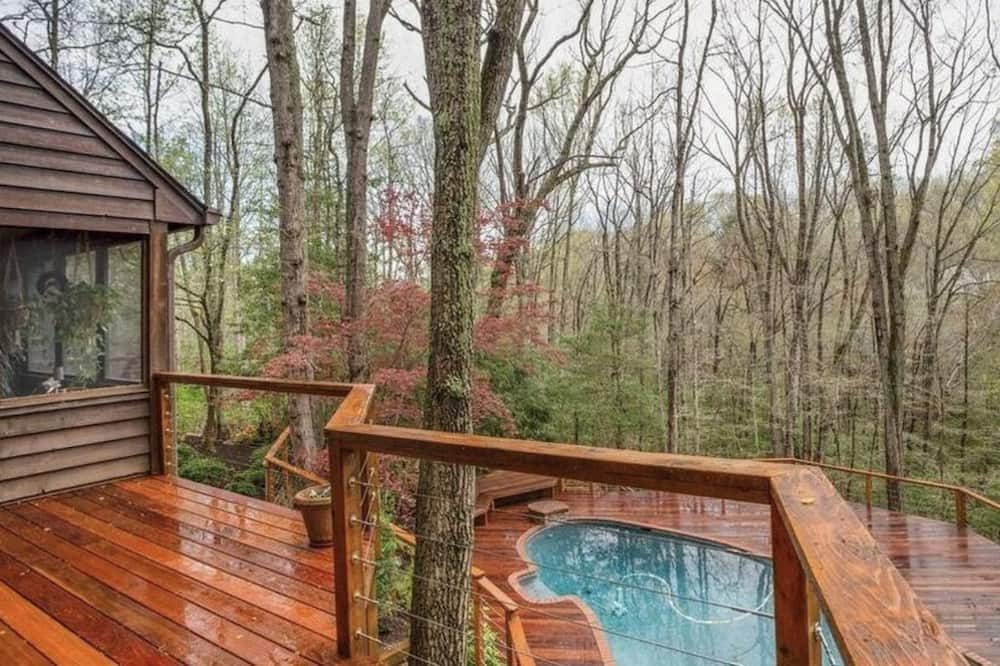 Photo of Outdoor in Severna Park