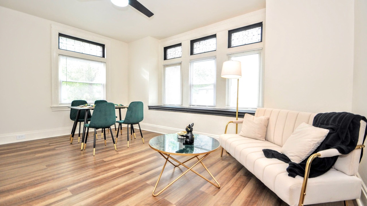 Photo of Livingroom in Bellevue