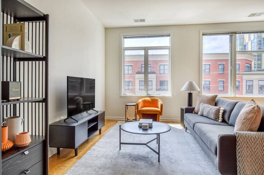 Photo of Livingroom in The Heights