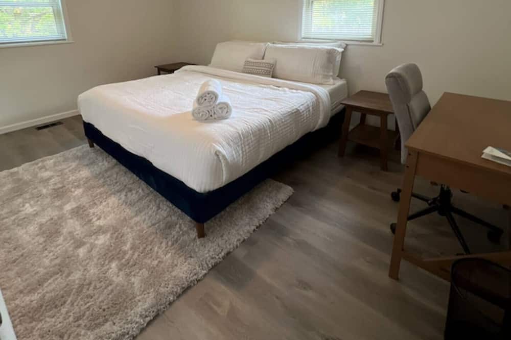 Photo of Bedroom in Springboro