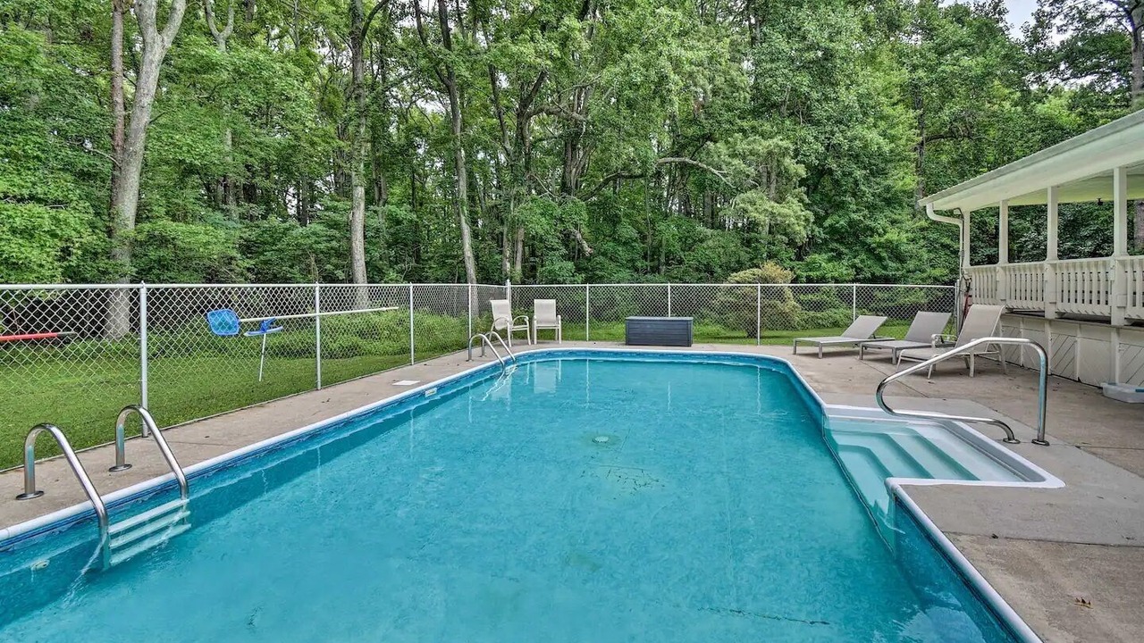 Photo of Outdoor in Weems