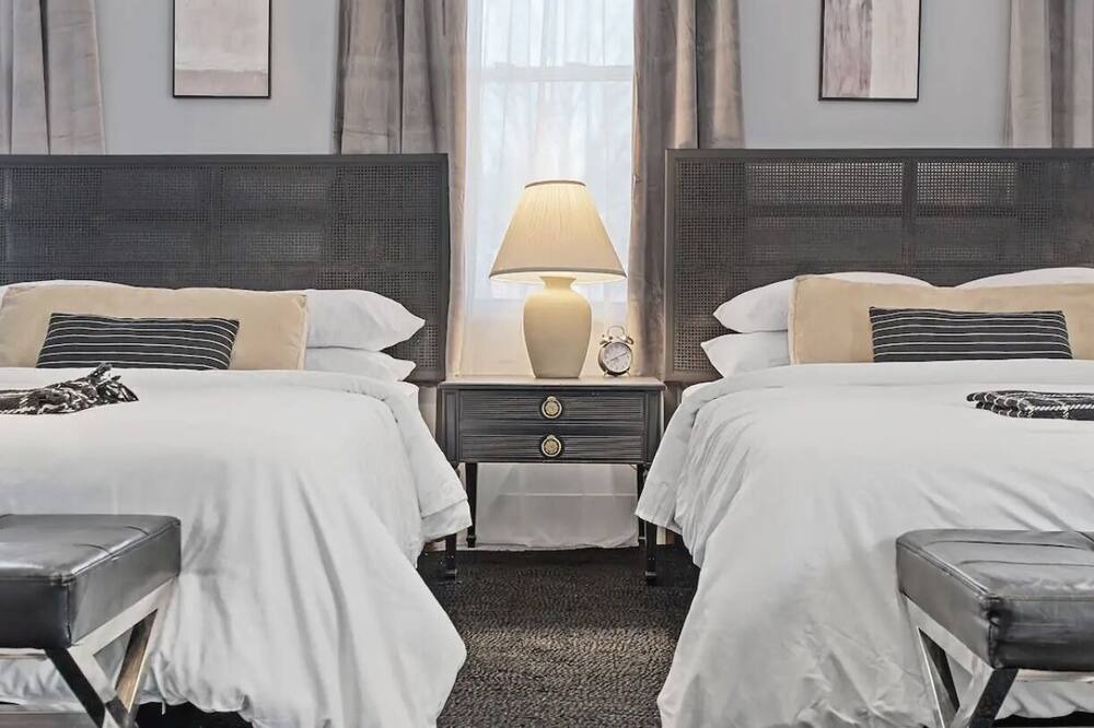 Photo of Bedroom in Pittsburgh