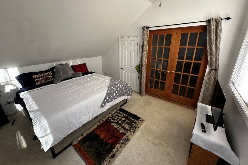 Photo of Bedroom in Audubon