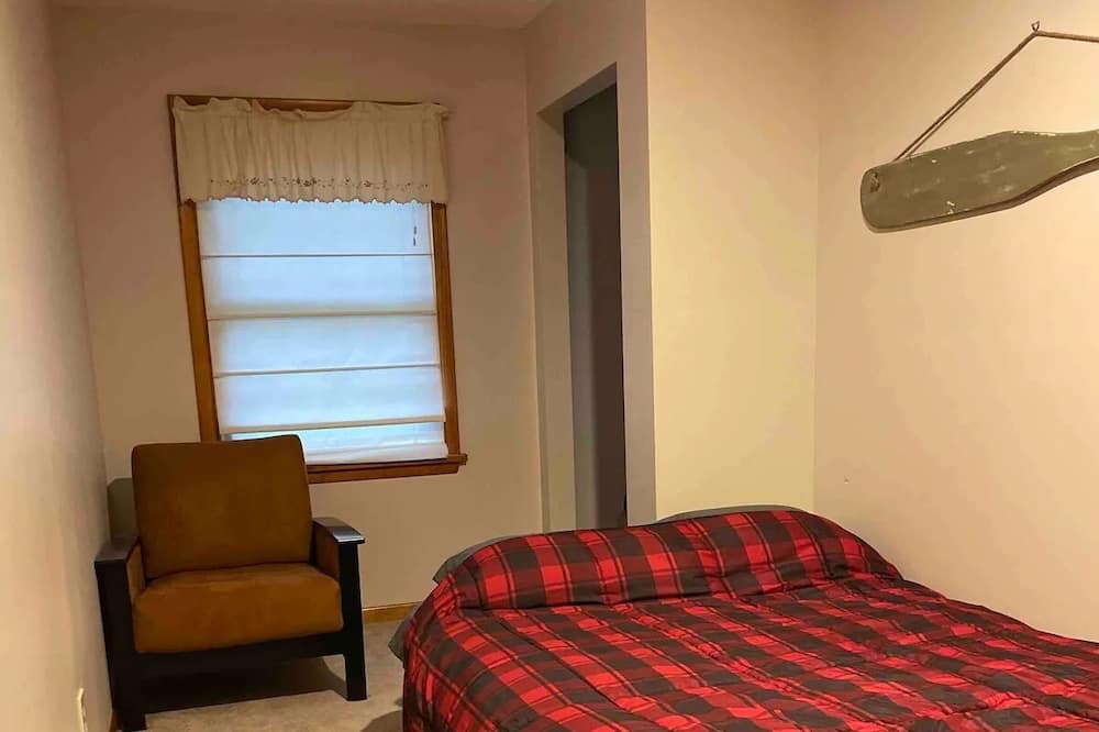 Photo of Bedroom in Mt. Bethel