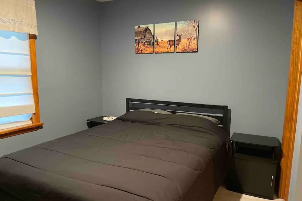 Photo of Bedroom in Mt. Bethel