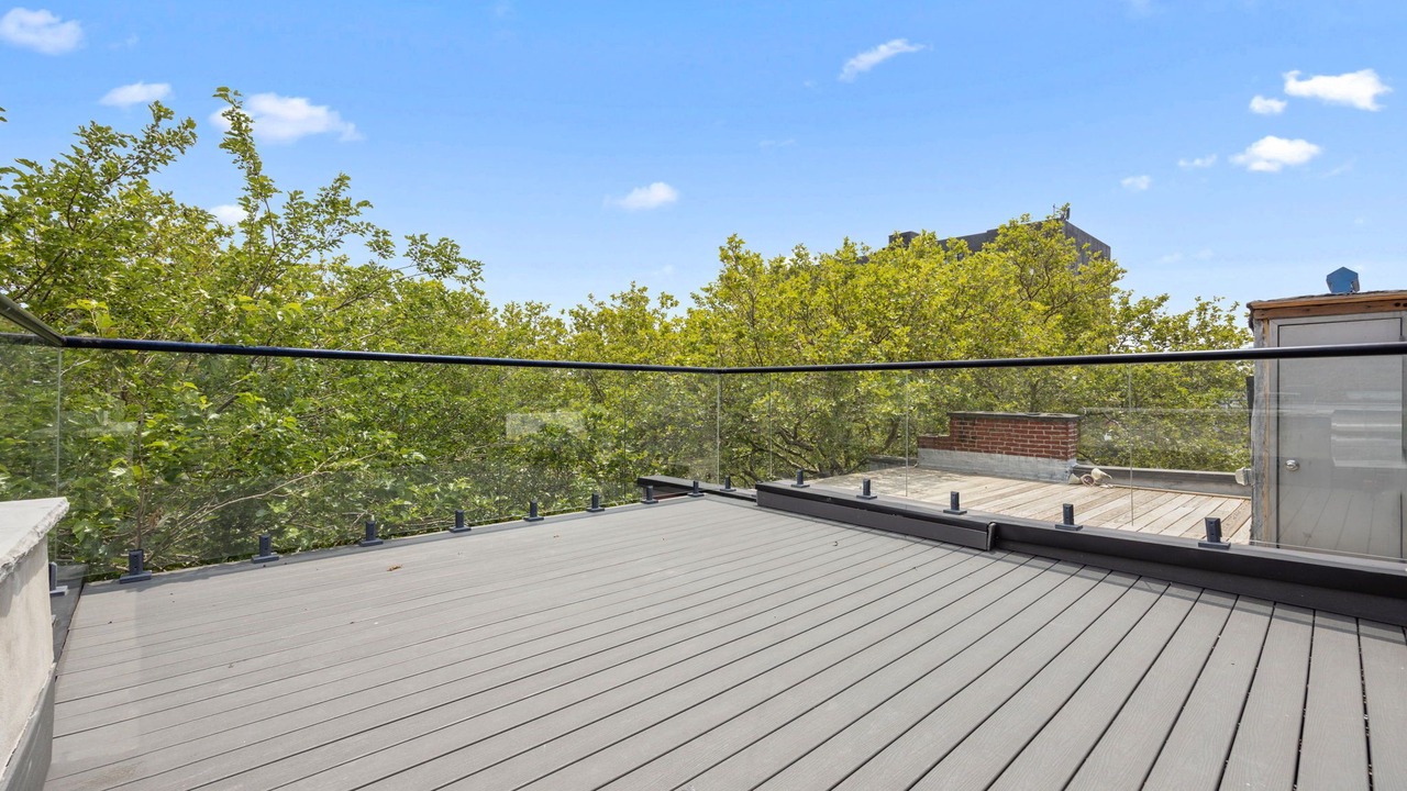 Photo of Outdoor in Upper Manhattan