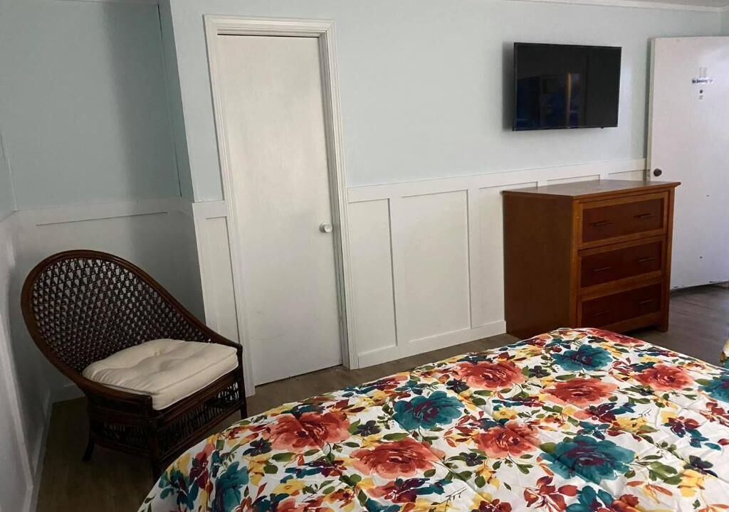 Photo of Bedroom in Geneva-on-the-Lake