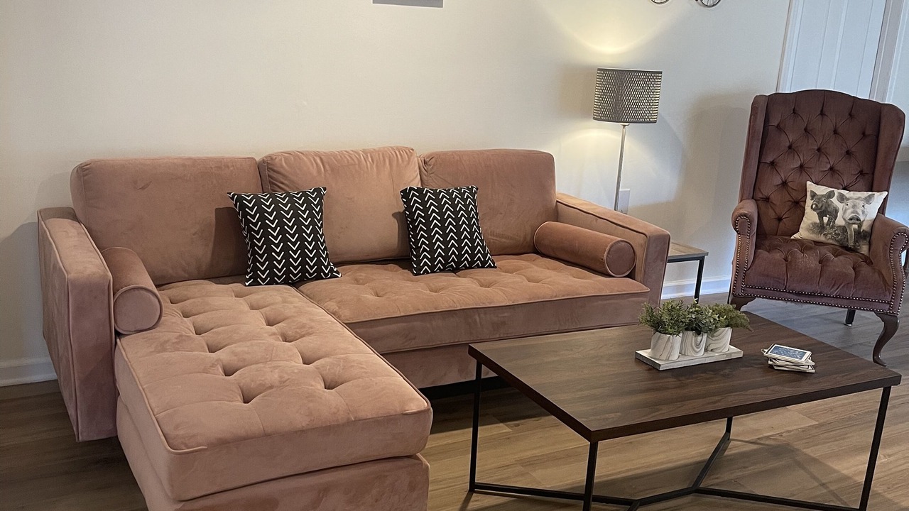 Photo of Livingroom in Howell