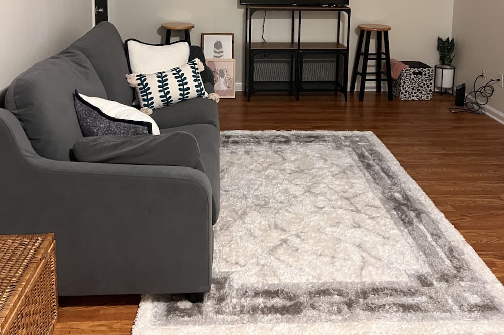 Photo of Livingroom in Hampton