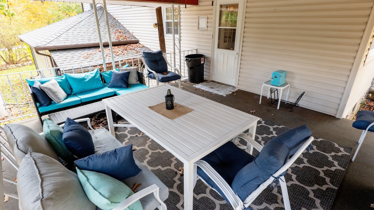 Photo of Patio Balcony in Woodbury