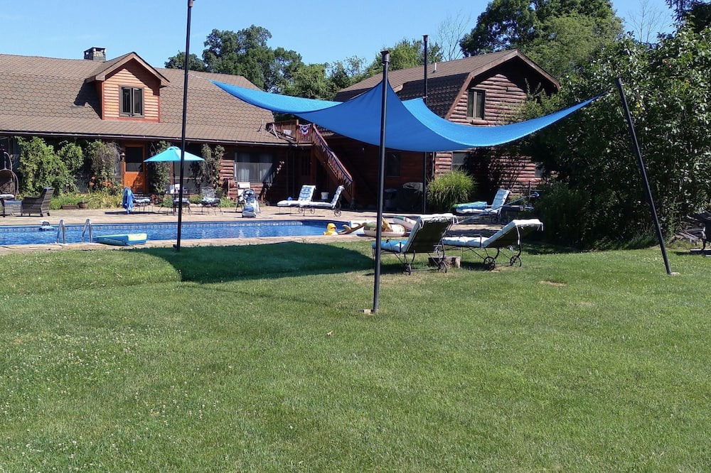 Photo of Outdoor in Mt. Bethel