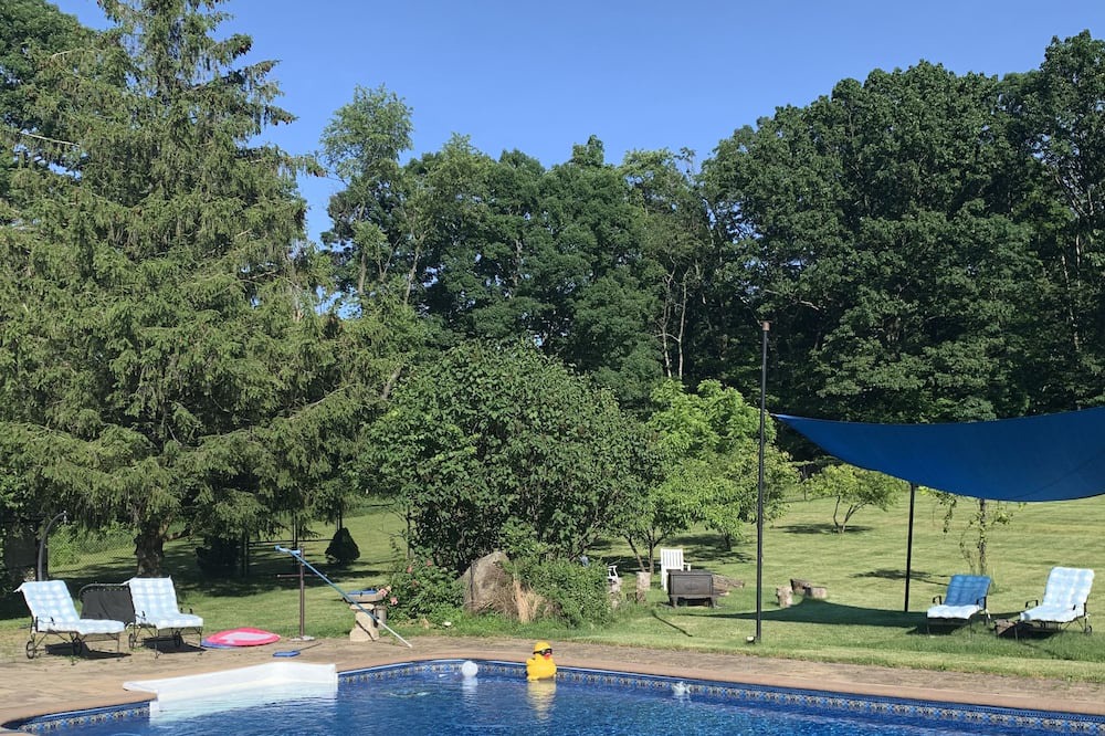 Photo of Outdoor in Mt. Bethel