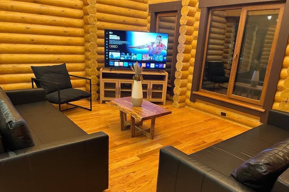 Photo of Livingroom in Henryville