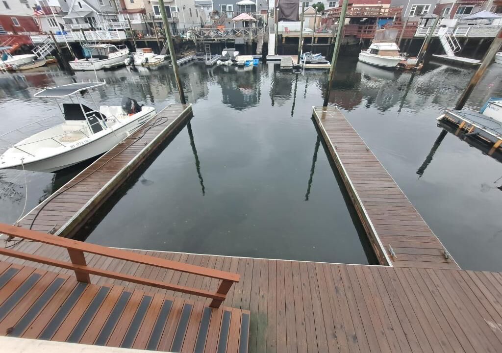 Photo of Others in Sheepshead Bay