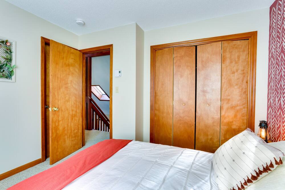 Photo of Bedroom in Lackawaxen