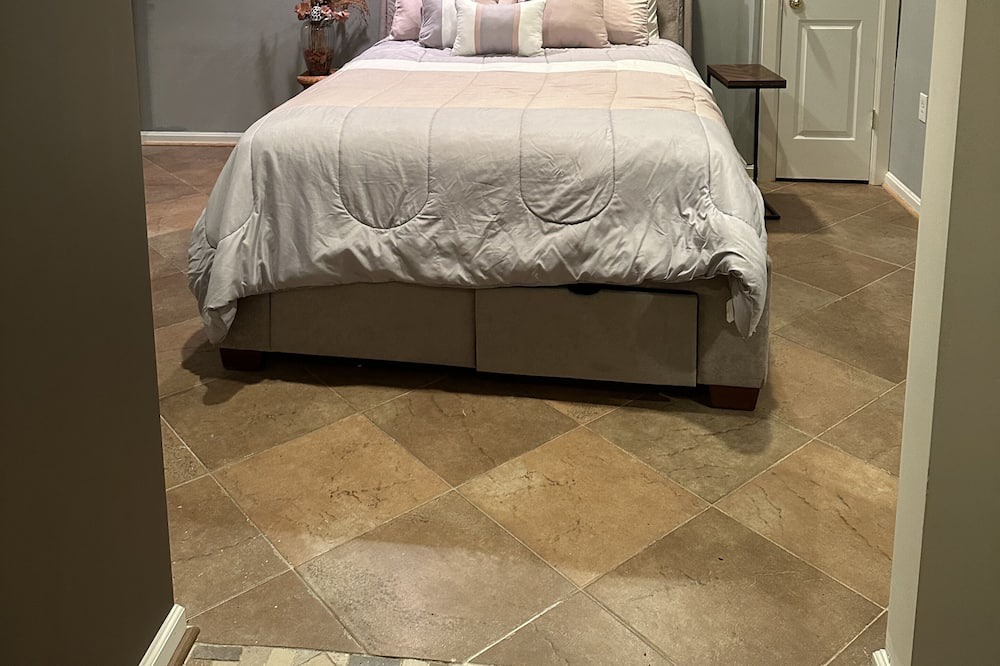 Photo of Bedroom in Rosaryville