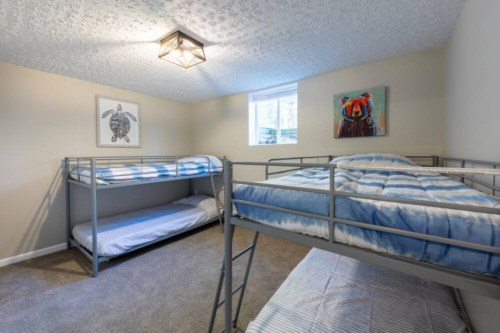 Photo of Bedroom in Treasure Lake