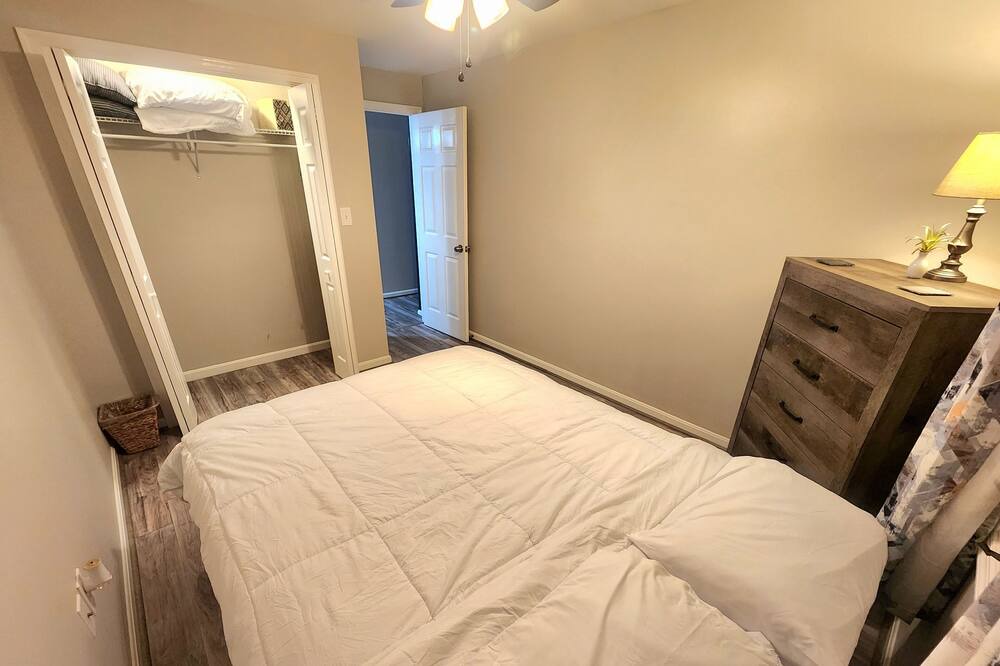 Photo of Bedroom in Linglestown