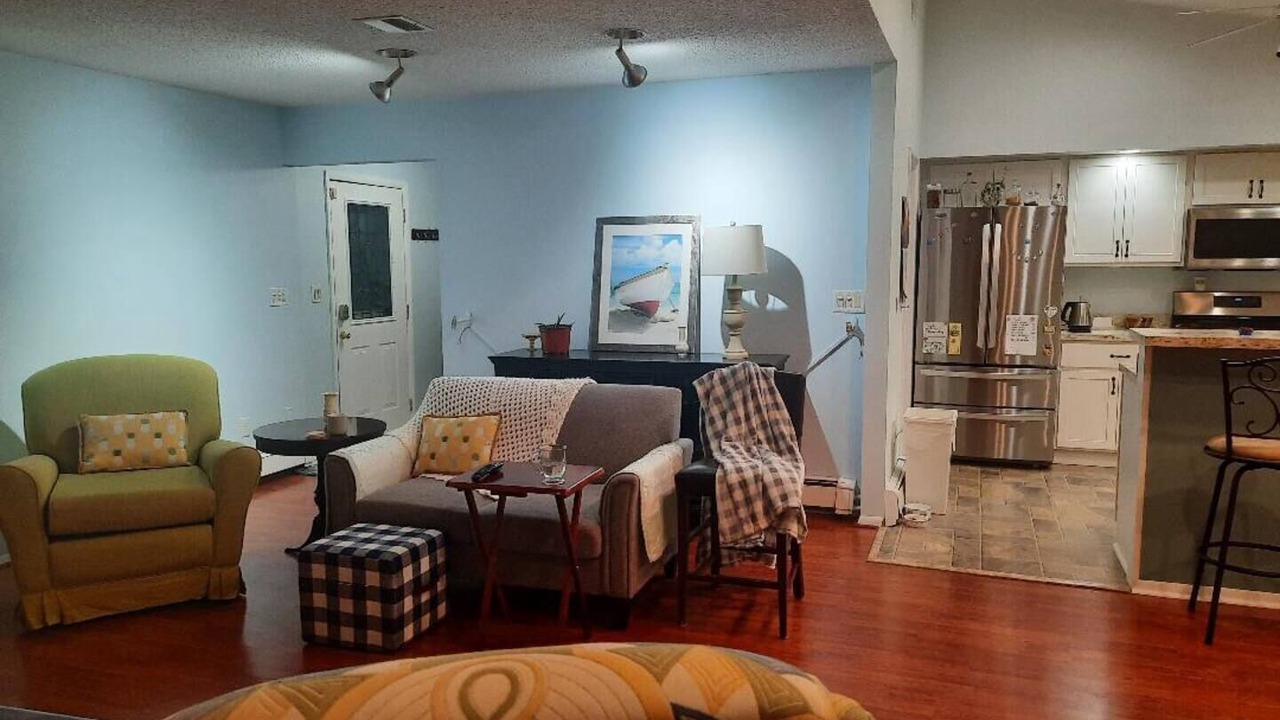 Photo of Livingroom in Toms River