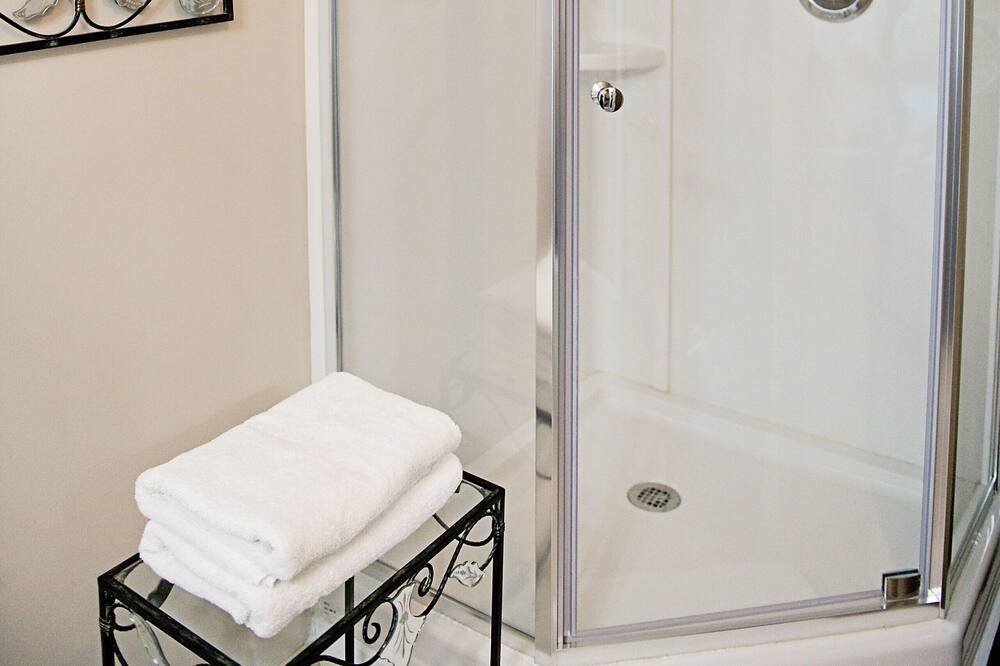 Photo of Bathroom in Ono