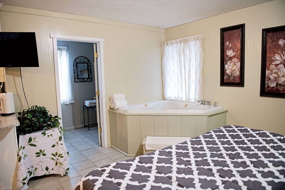 Photo of Bedroom in Ono