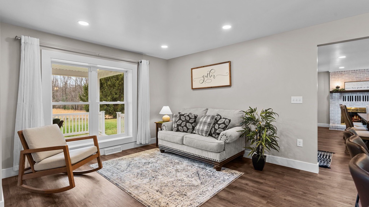 Photo of Livingroom in New Bloomfield