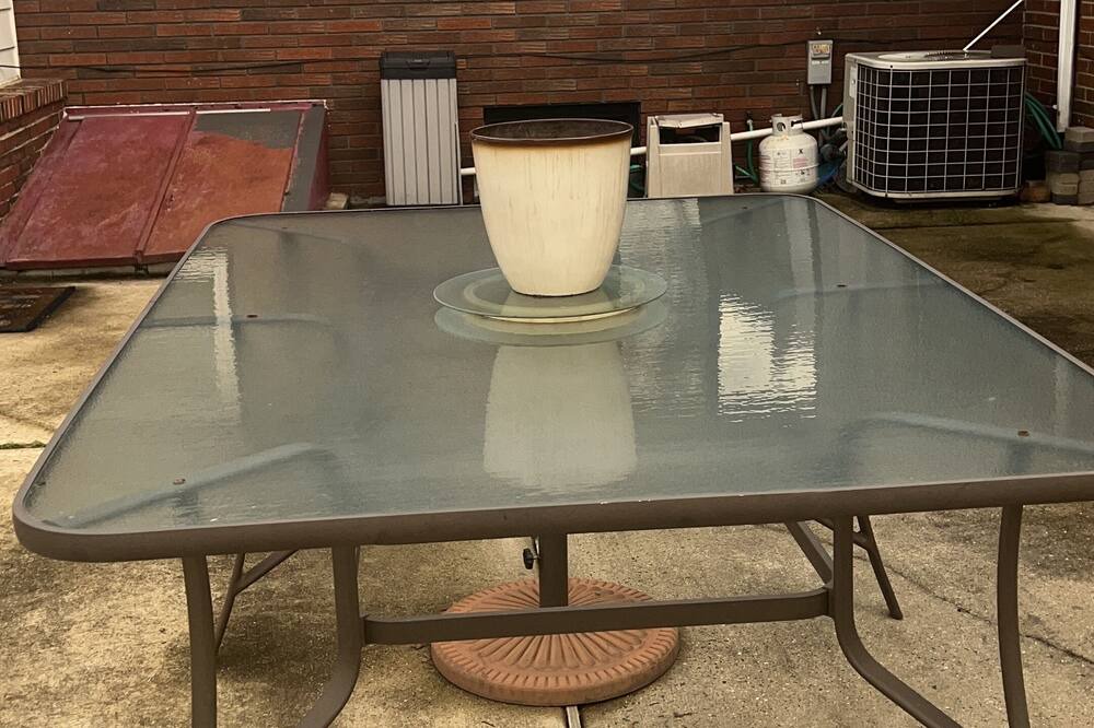 Photo of Outdoor in Linden