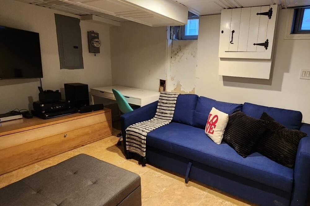 Photo of Livingroom in Fishtown